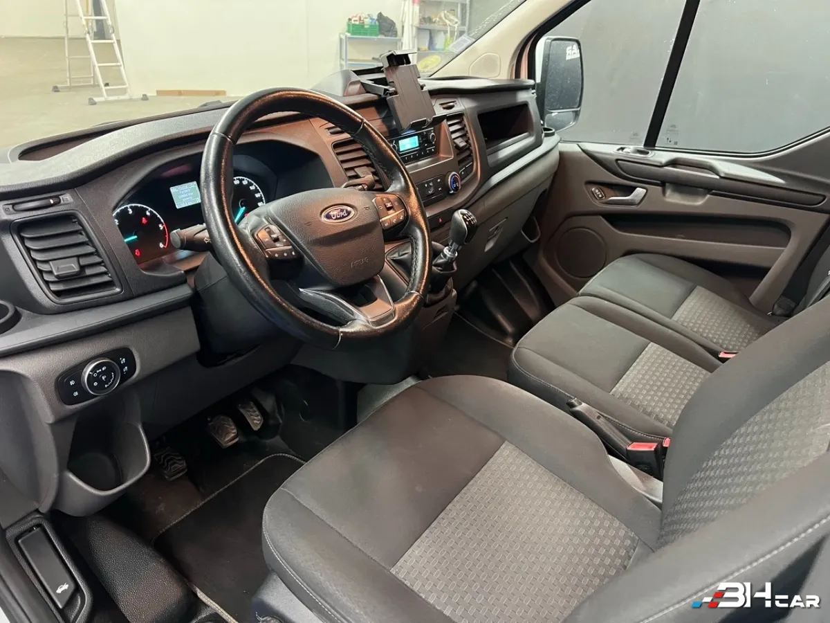 Ford Transit Custom Vu - photo 11