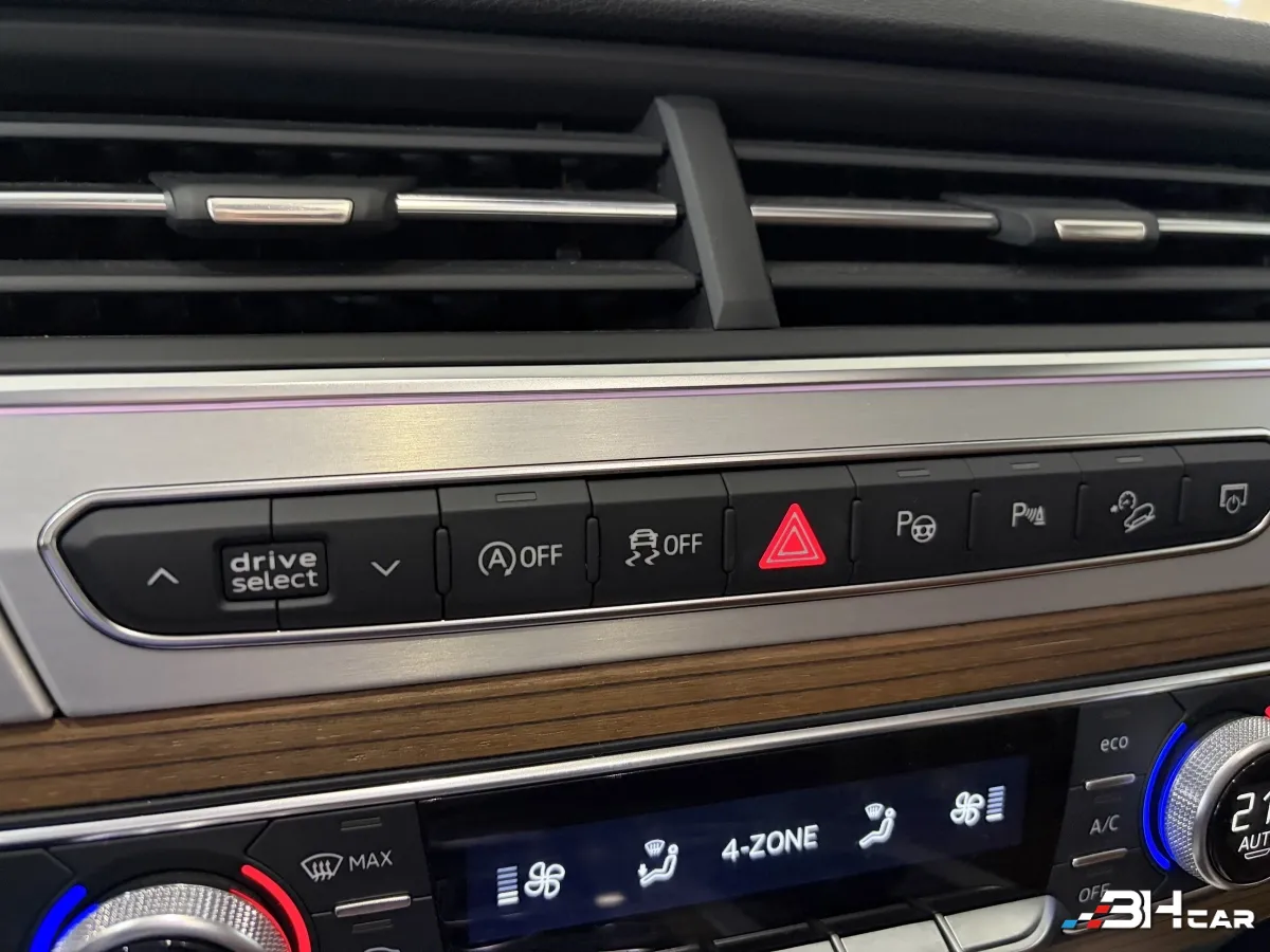 Audi Q7 - photo 45
