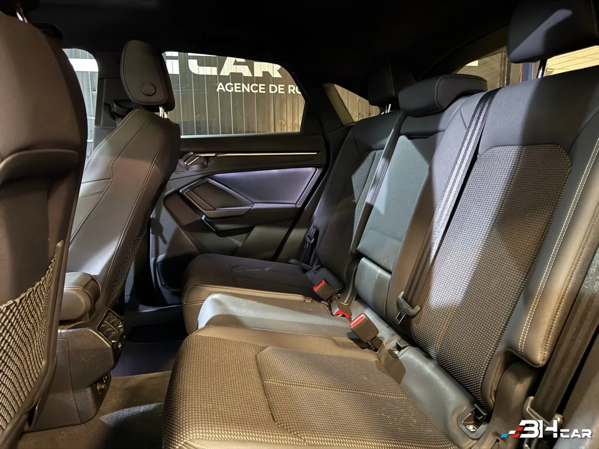Audi Q3 - photo 7
