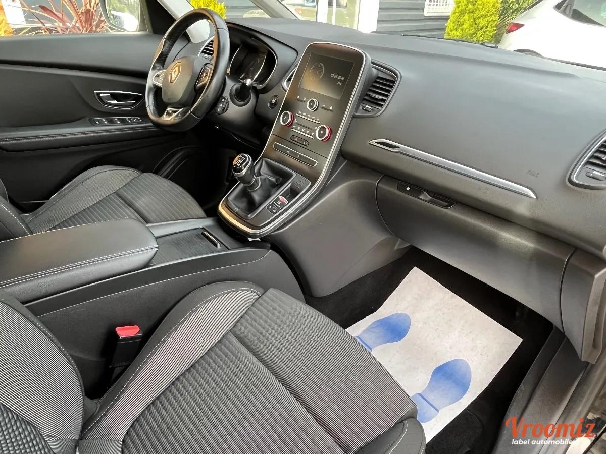 RENAULT SCENIC IV 1.5 dCi 110 CH