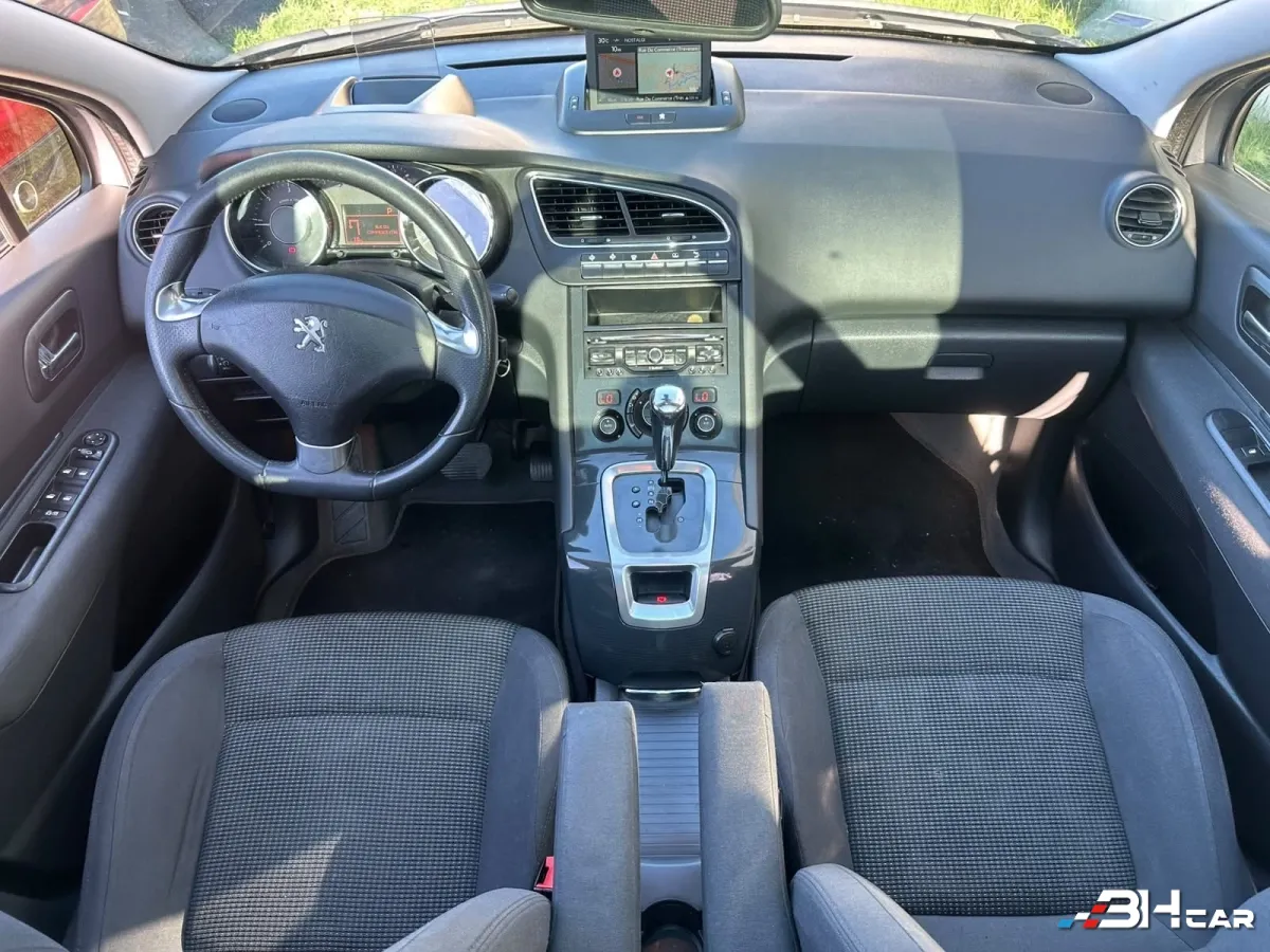 Peugeot 5008 - photo 13