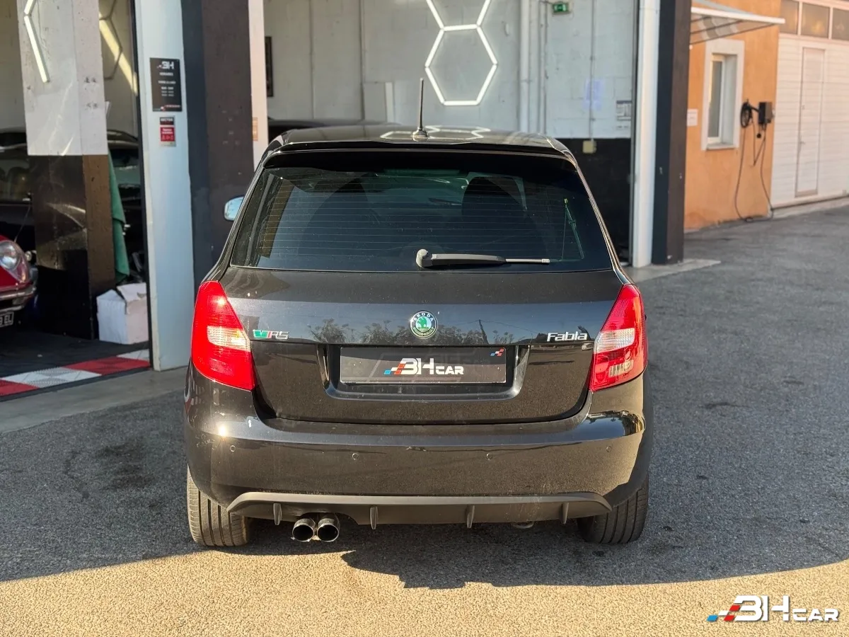 Skoda Fabia - photo 6