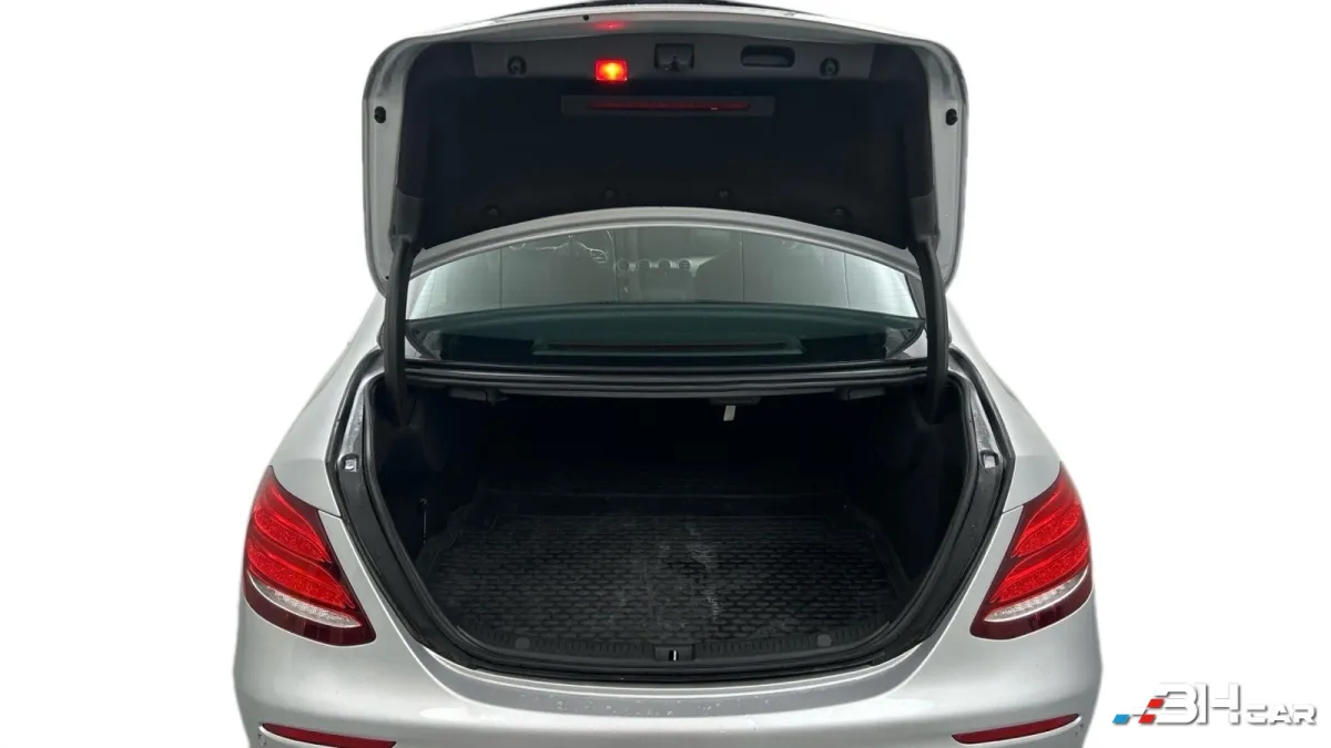 Mercedes Classe E - photo 7