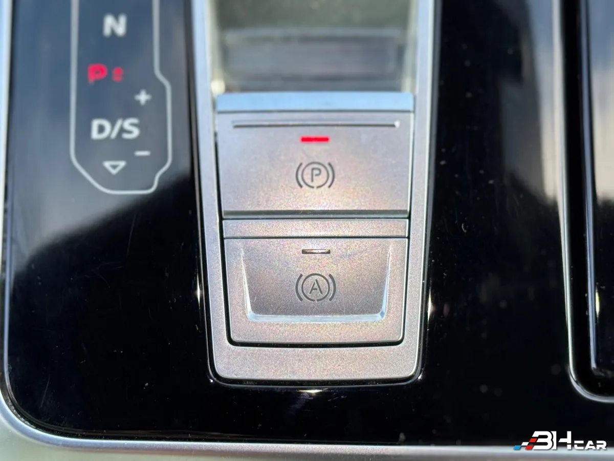 Audi Q8 - photo 33