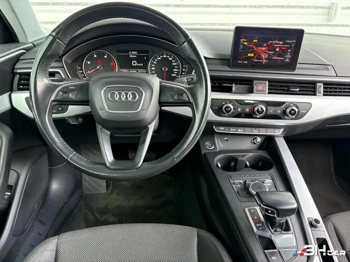 Aperçu indisponible de Audi A4