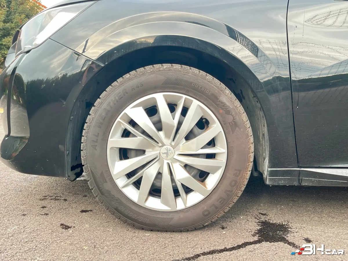 Peugeot 208 - photo 28