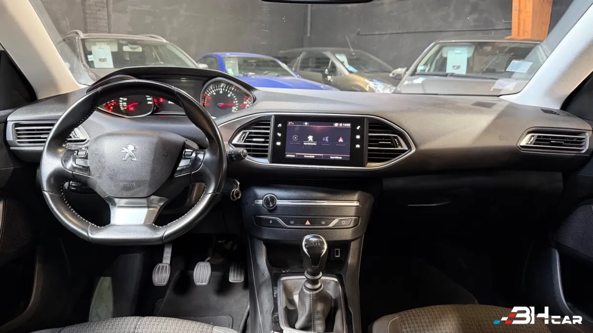 Peugeot 308 - photo 18