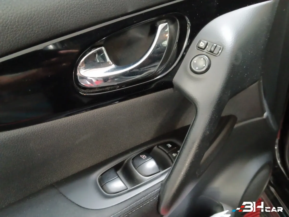 Nissan Qashqai - photo 23