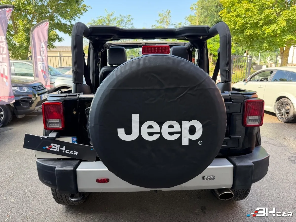 Jeep Wrangler - photo 16