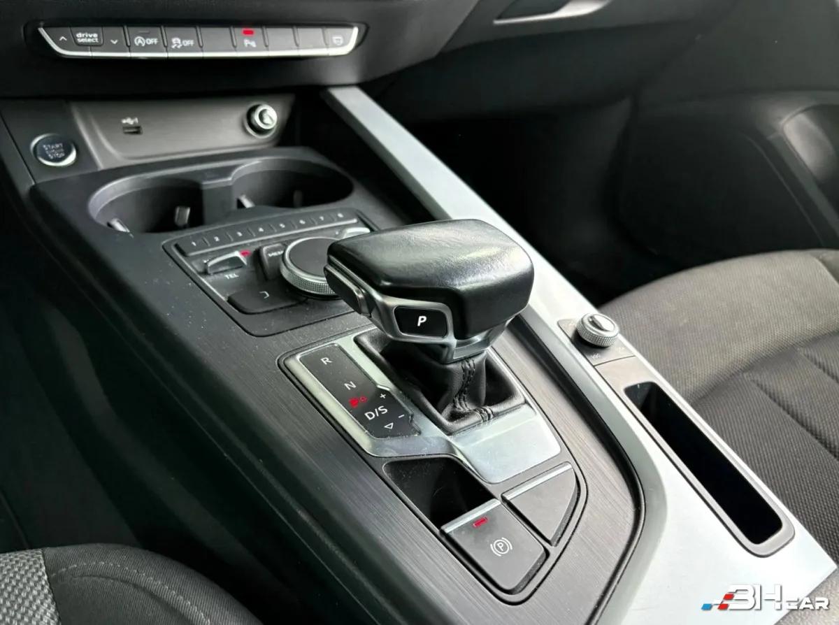 Aperçu indisponible de Audi A4