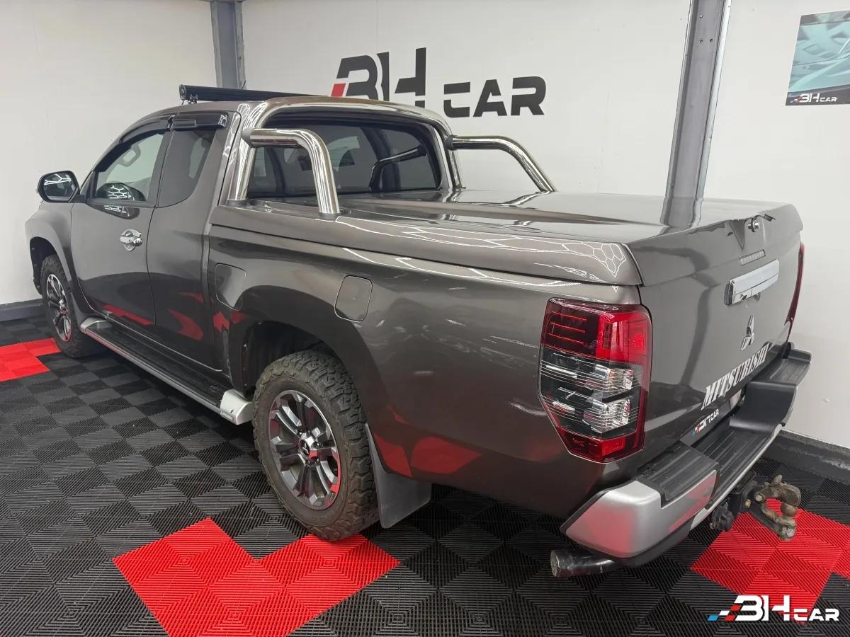 Aperçu indisponible de Mitsubishi L200