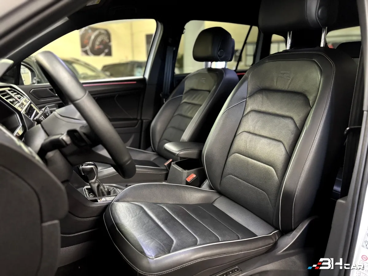 Volkswagen Tiguan - photo 19