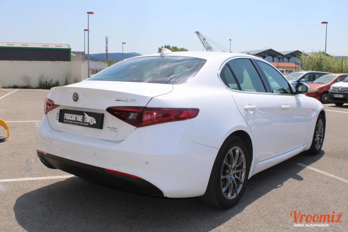 Alfa Romeo Giulia 2 II - 2.2 JTDM 160 SUPER AT8 - Garantie 12 Mois