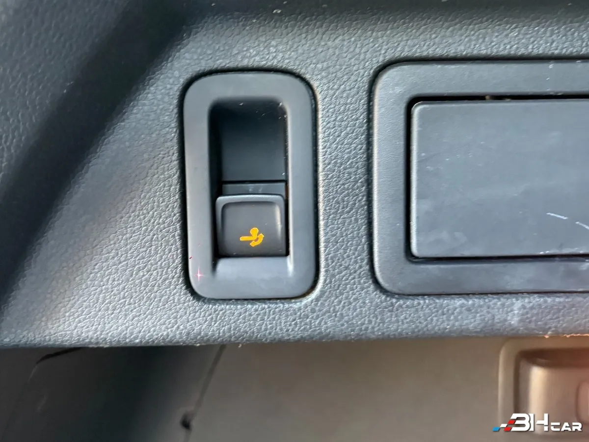 Volkswagen Tiguan - photo 21