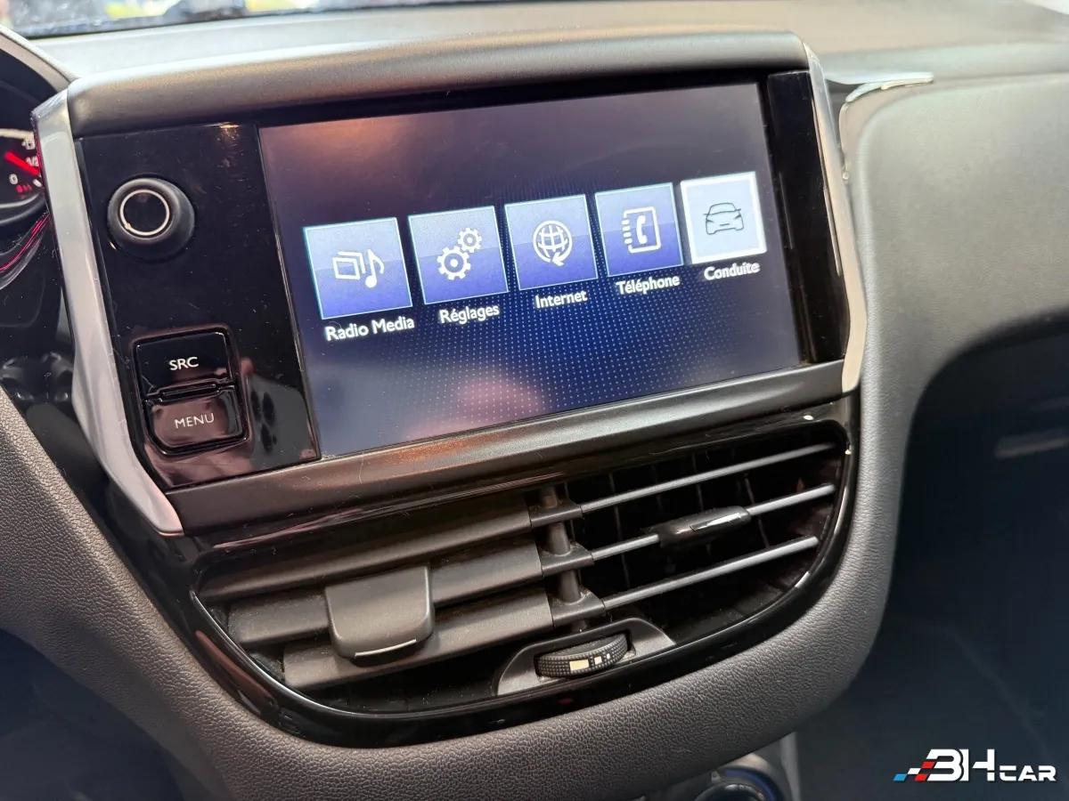 Aperçu indisponible de Peugeot 208