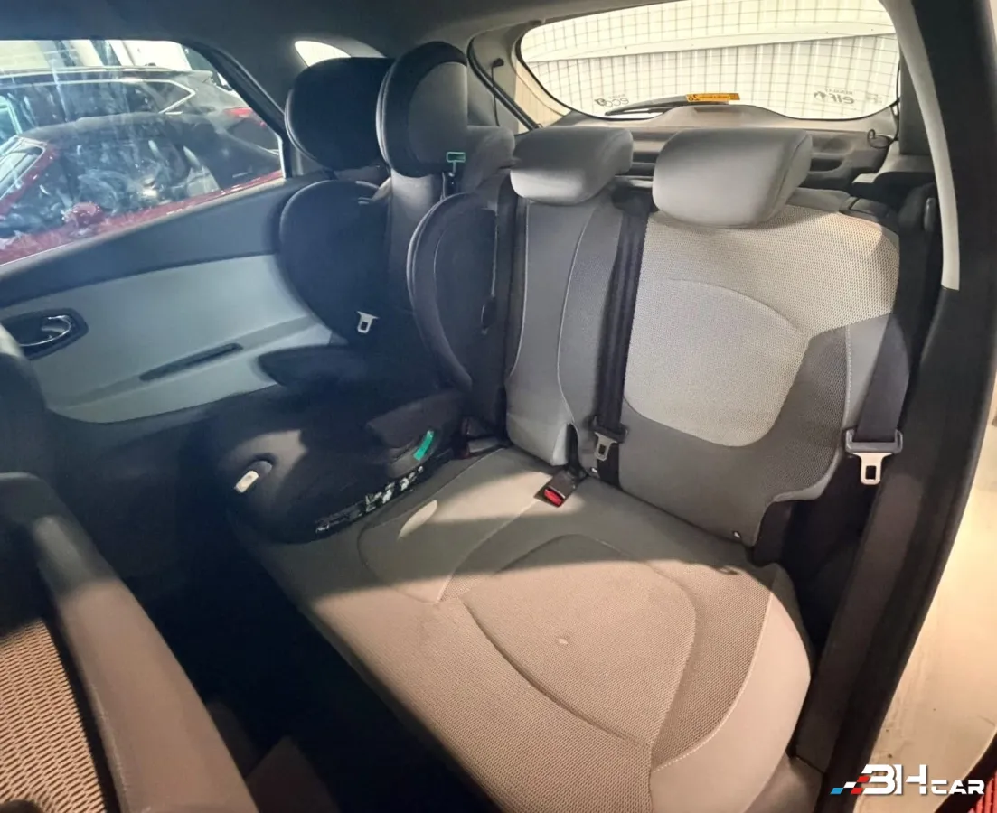 Renault Captur - photo 15