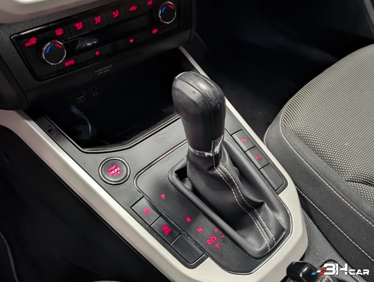 Seat Arona - photo 15