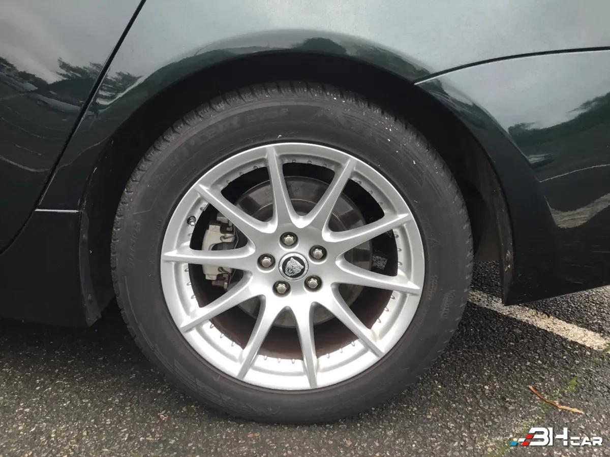 Aperçu indisponible de Jaguar XJ