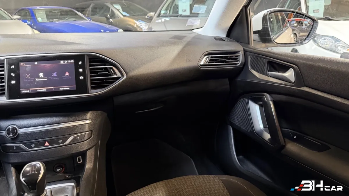 Peugeot 308 - photo 19