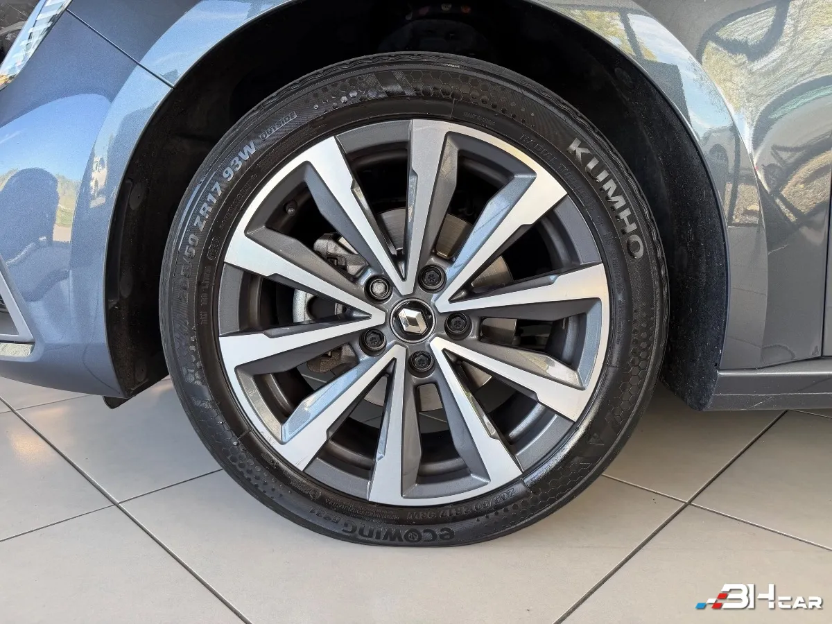Renault Megane - photo 37