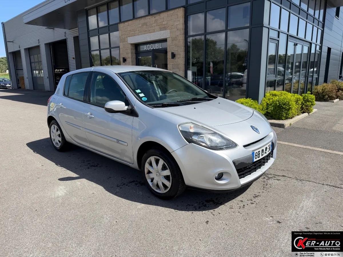RENAULT Clio