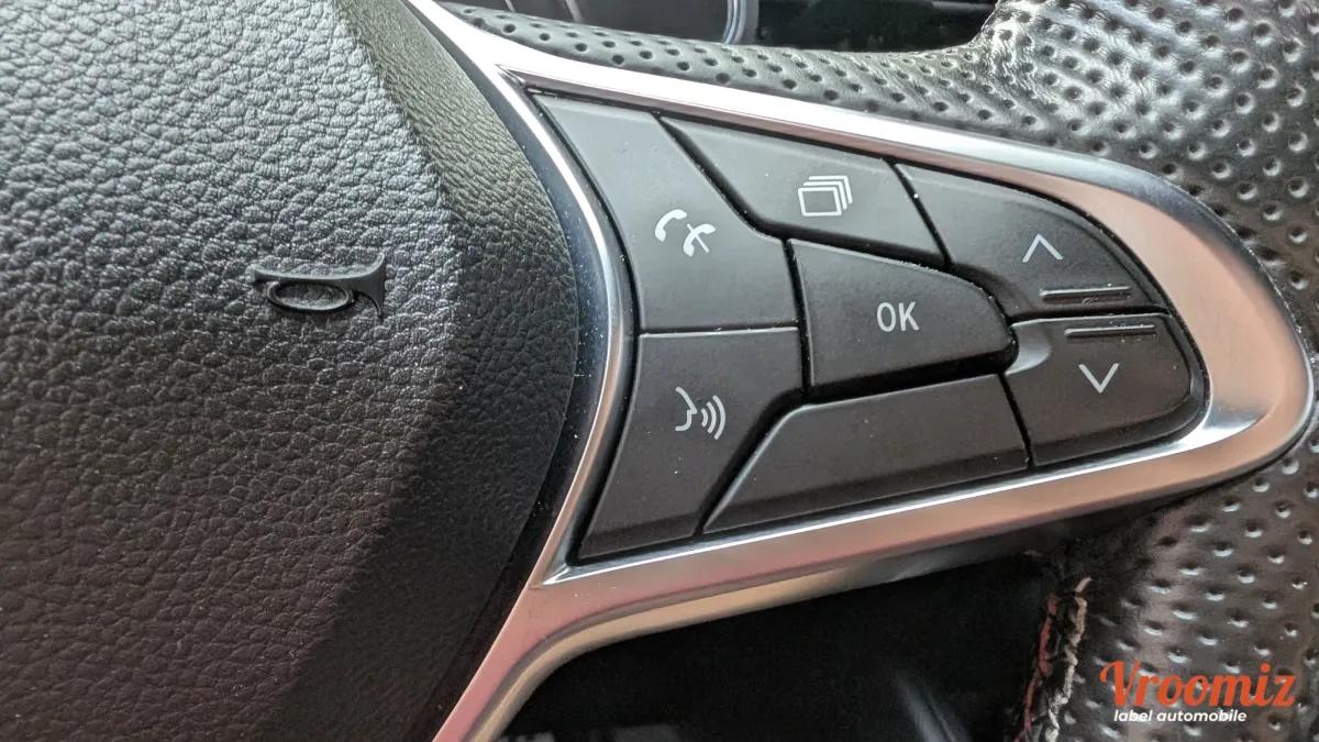Renault Clio 1.0 TCE 100 RS LINE BOSE EDITION