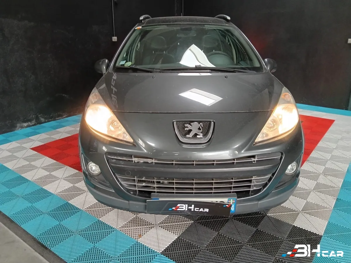 Peugeot 207 - photo 3
