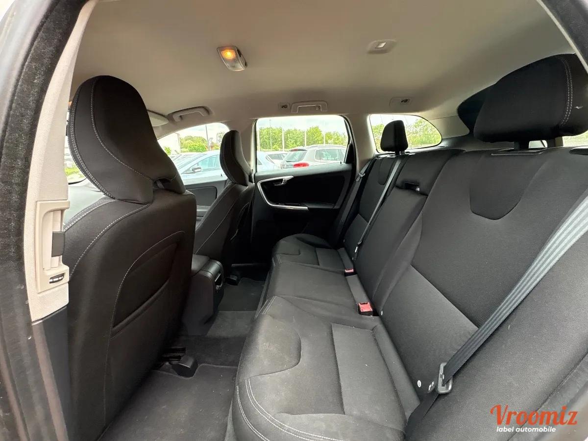 Volvo Xc60 2.0 D3 135 MOMENTUM