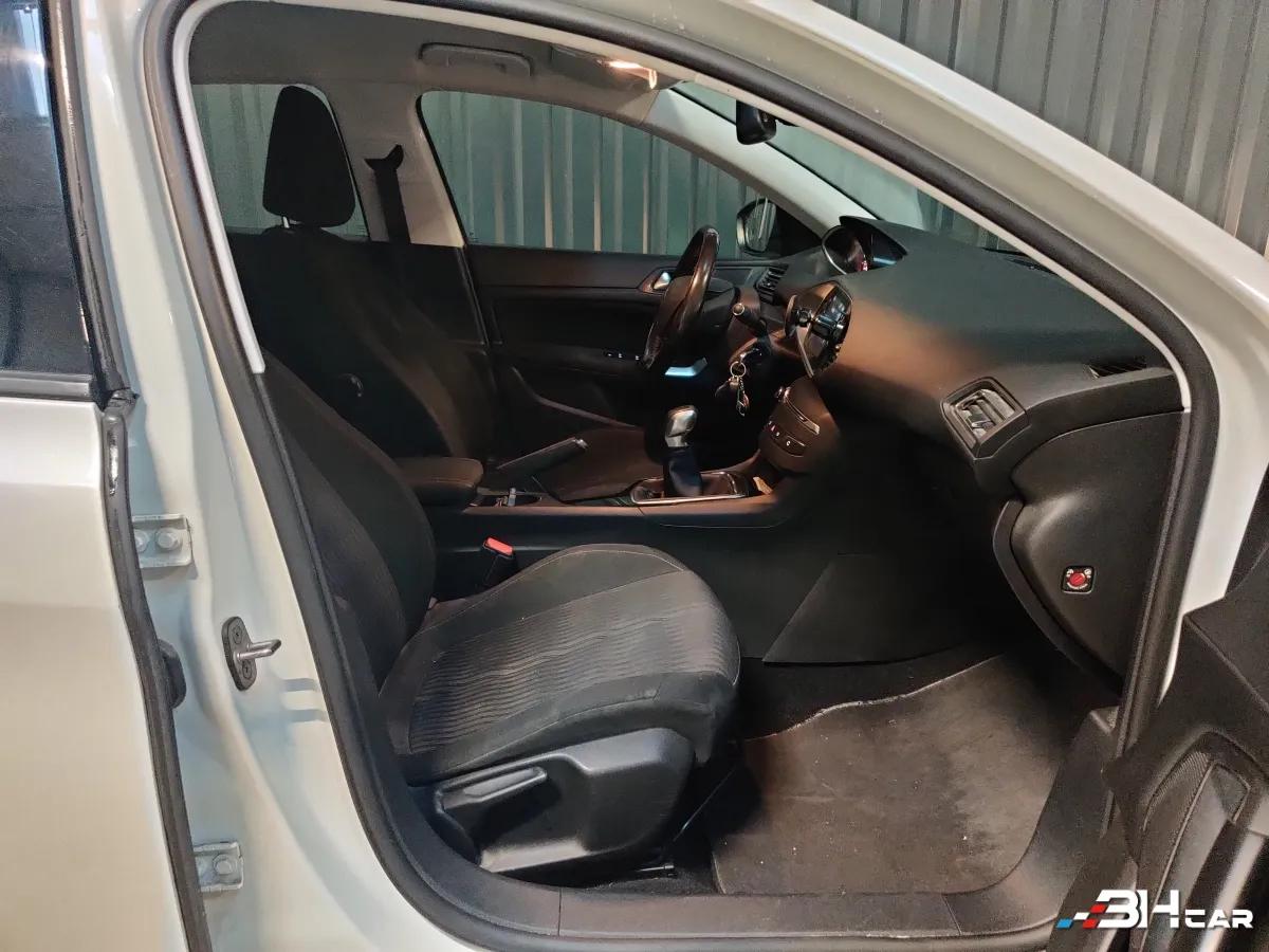 Aperçu indisponible de Peugeot 308