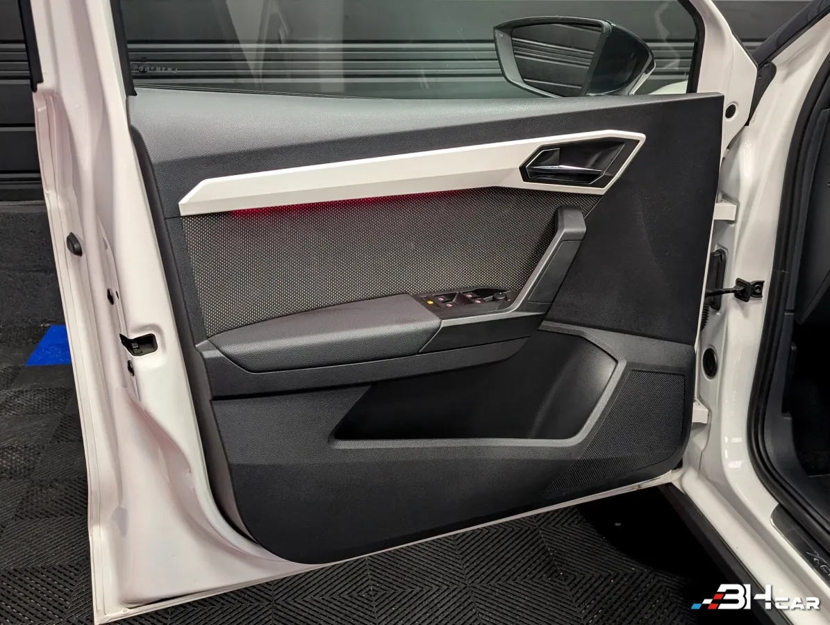 Seat Arona - photo 22