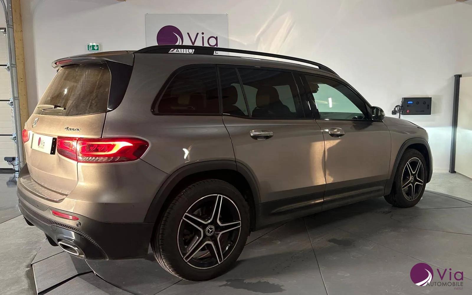 MERCEDES GLB