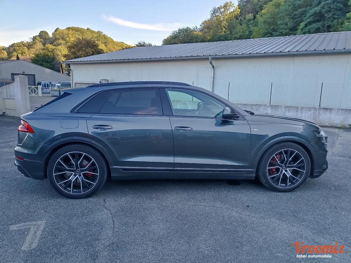 Audi Q8 