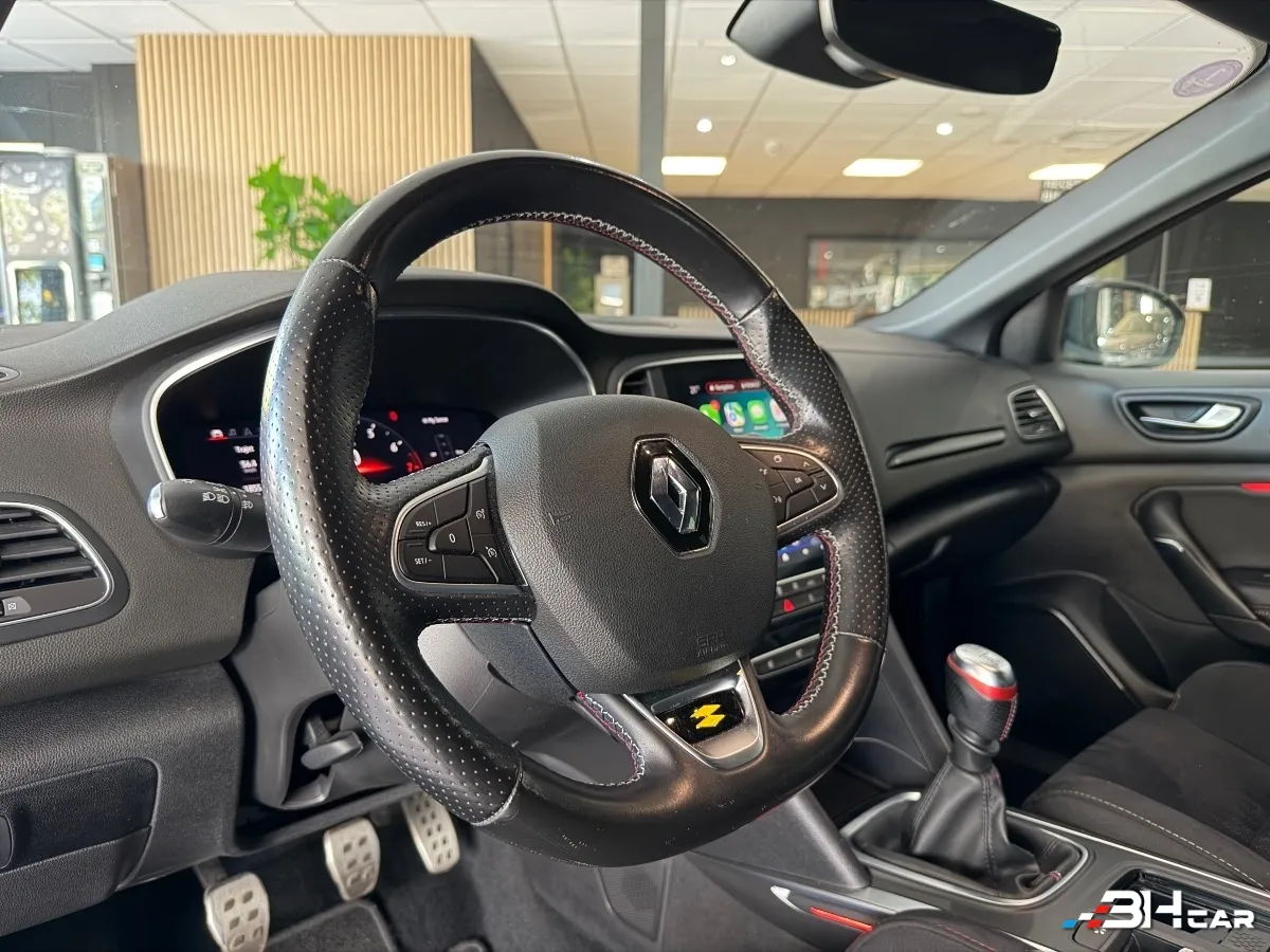 Renault Megane - photo 11