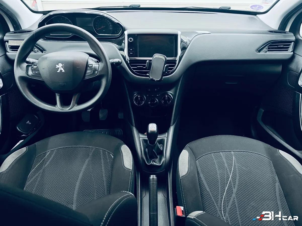 Aperçu indisponible de Peugeot 208