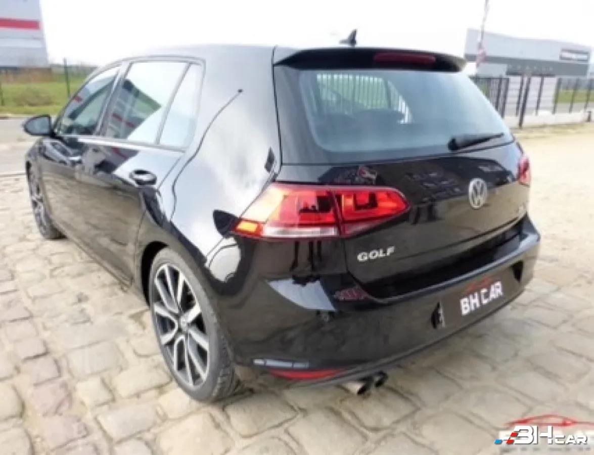 Aperçu indisponible de Volkswagen Golf