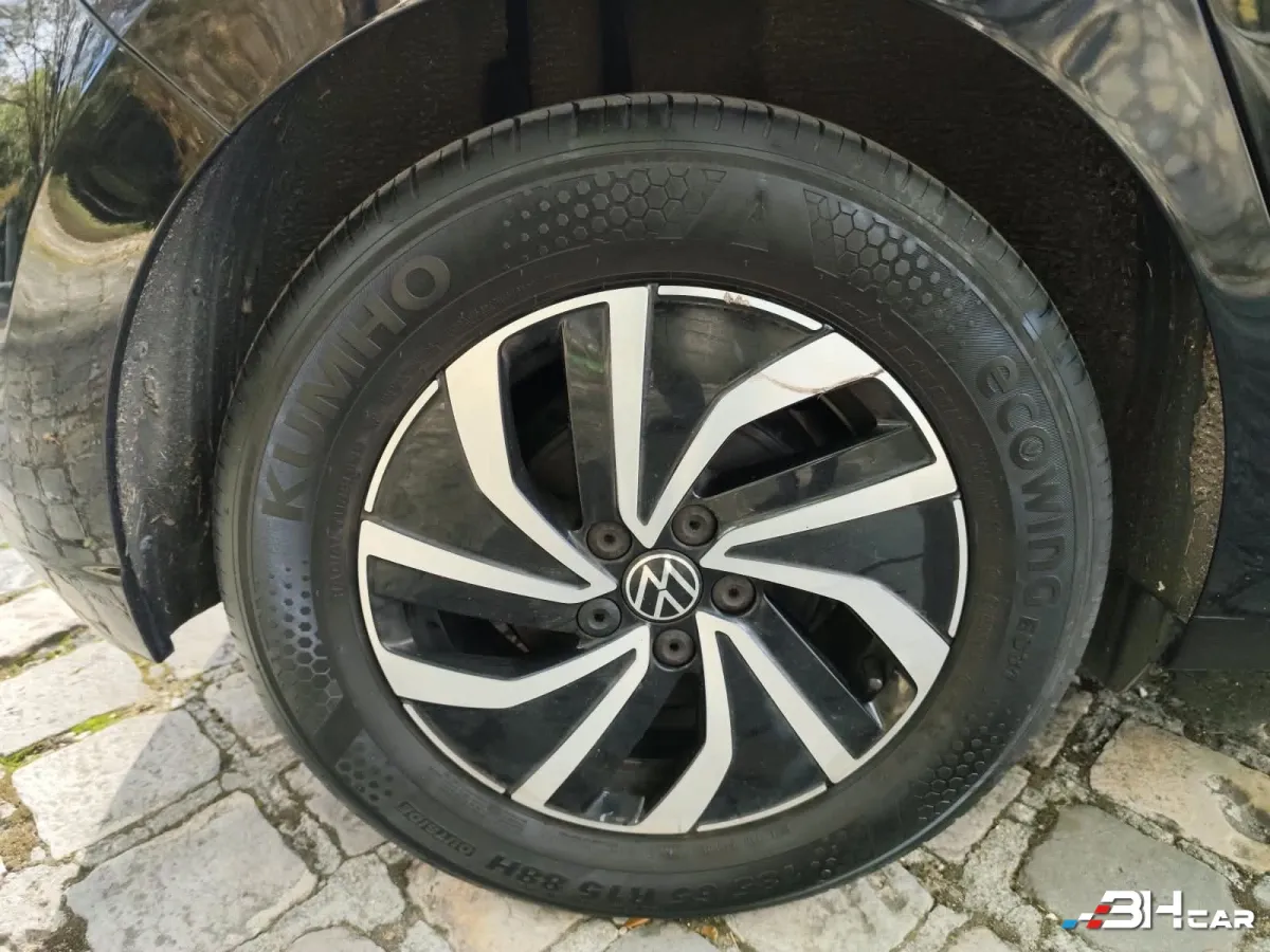 Volkswagen Polo - photo 19