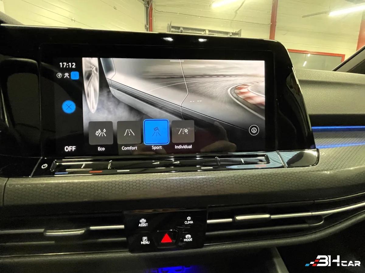 Aperçu indisponible de Volkswagen Golf