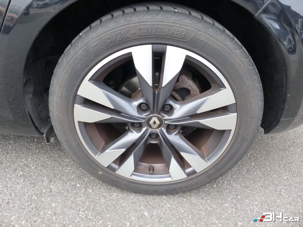 Renault Megane - photo 21