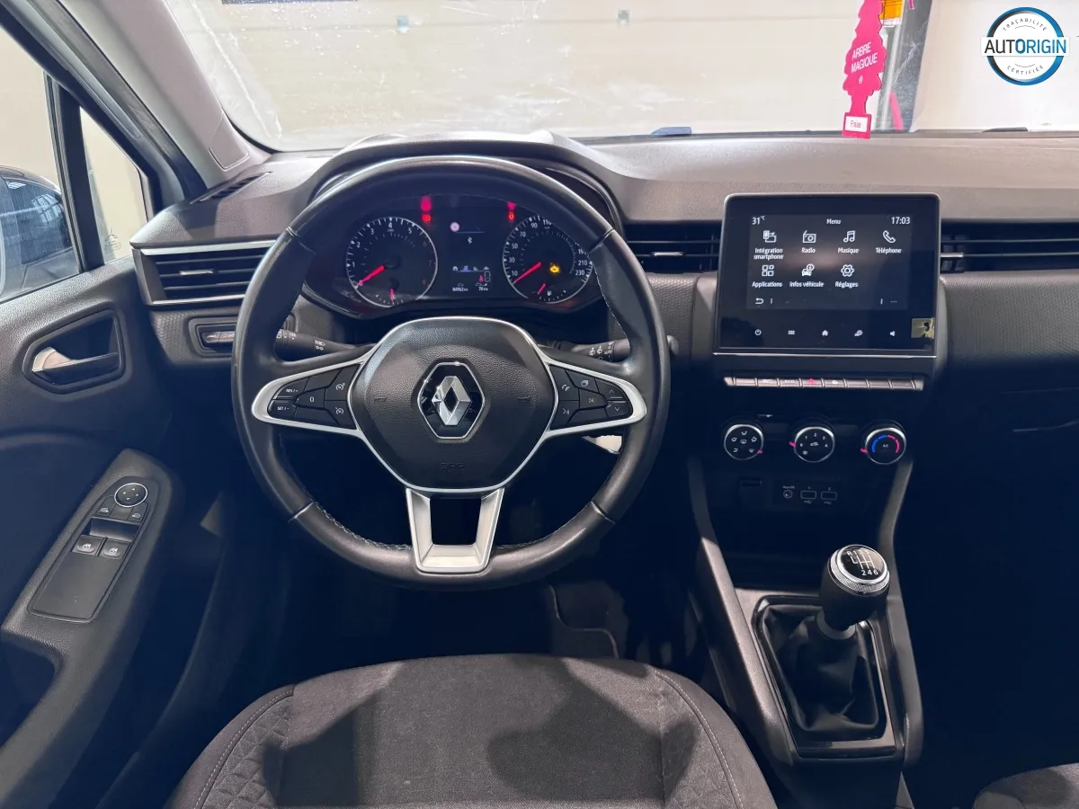 Renault Clio - photo 15
