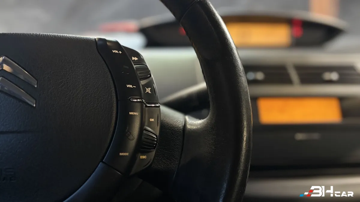 Citroen C4 - photo 19