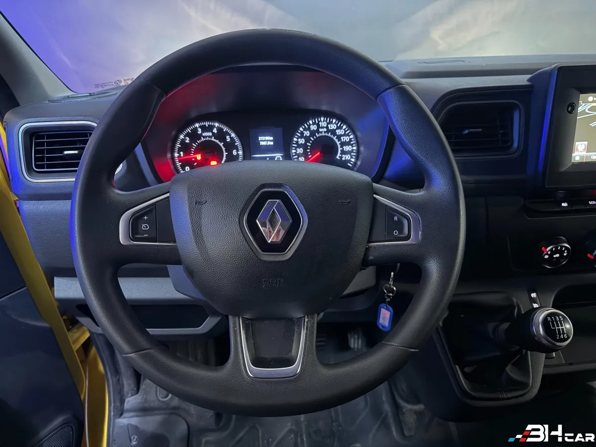Renault Master Vu - photo 15