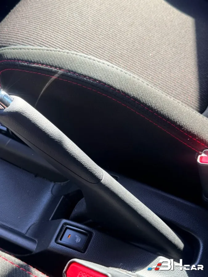 Suzuki Swift - photo 15