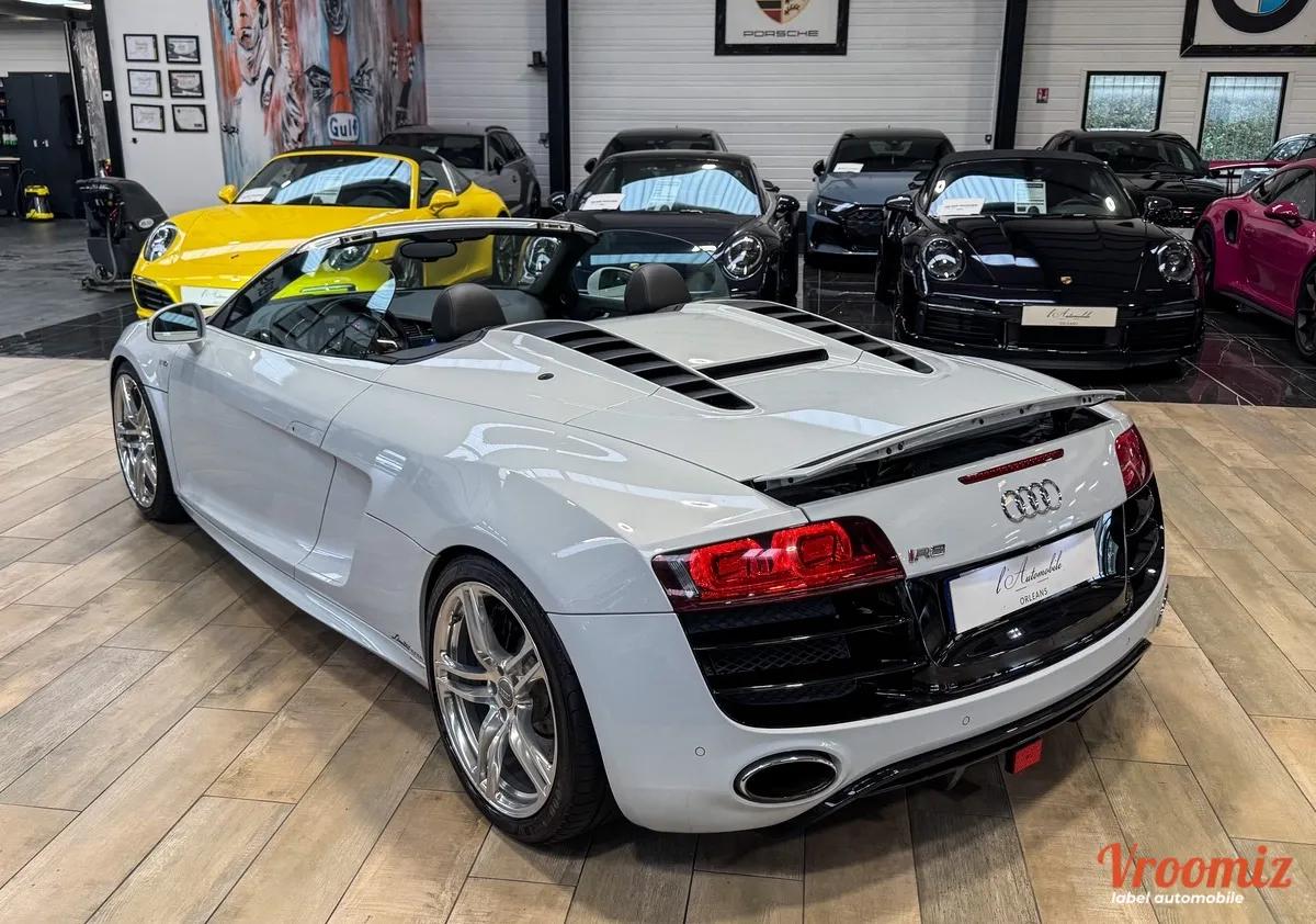 Audi R8 