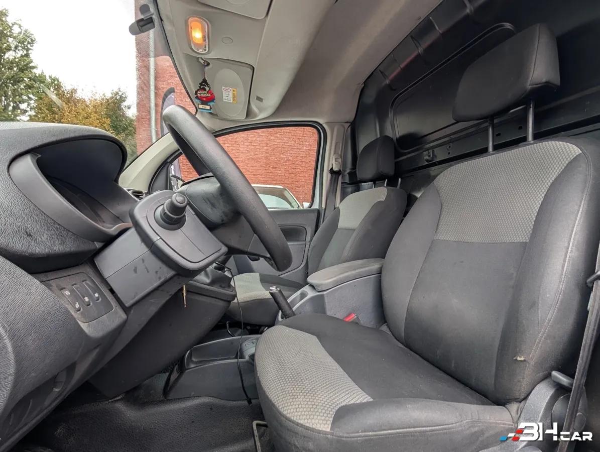 Aperçu indisponible de RENAULT Kangoo Express