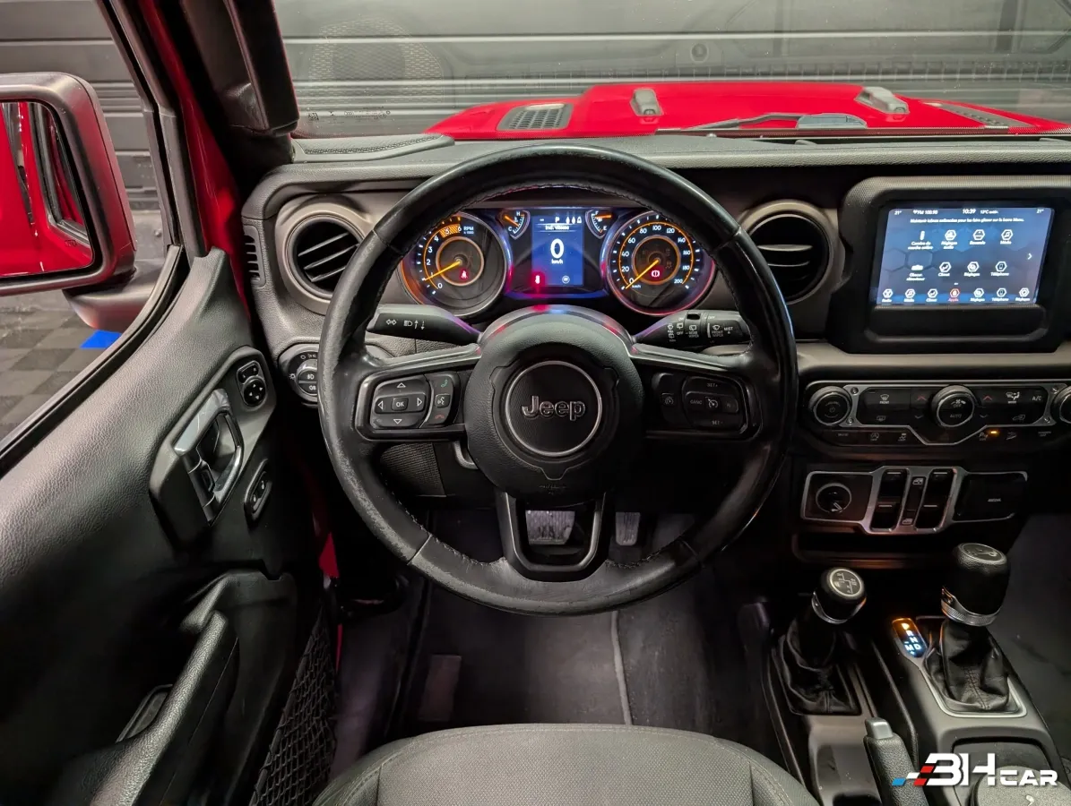 Jeep Wrangler - photo 9