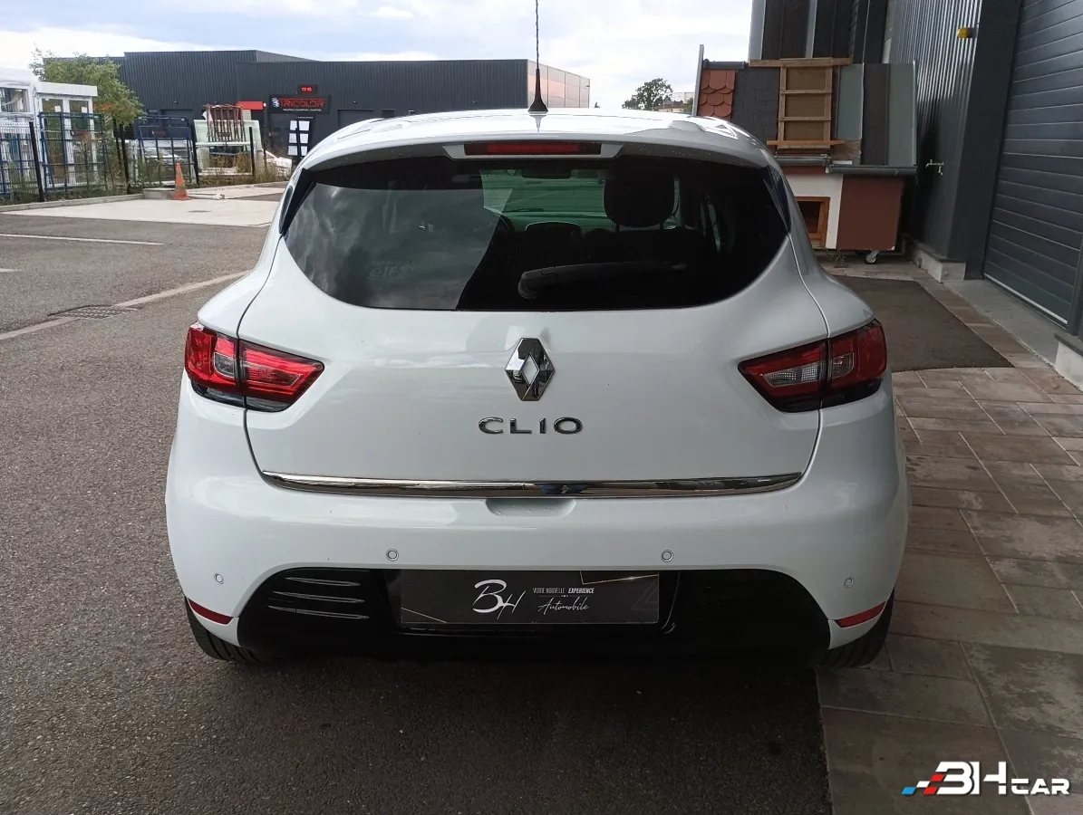 Renault Clio - photo 4