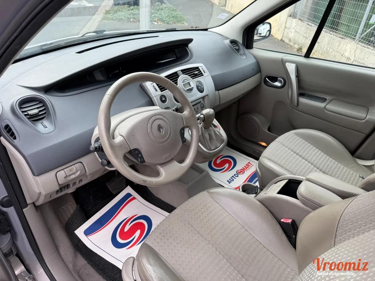 Renault Scenic 2.0 135 BVA