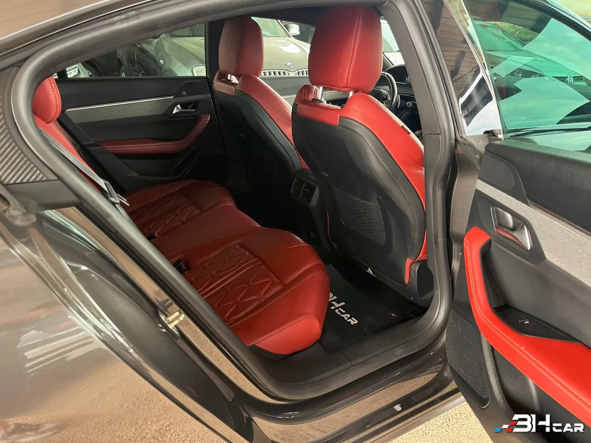 Peugeot 508 - photo 16