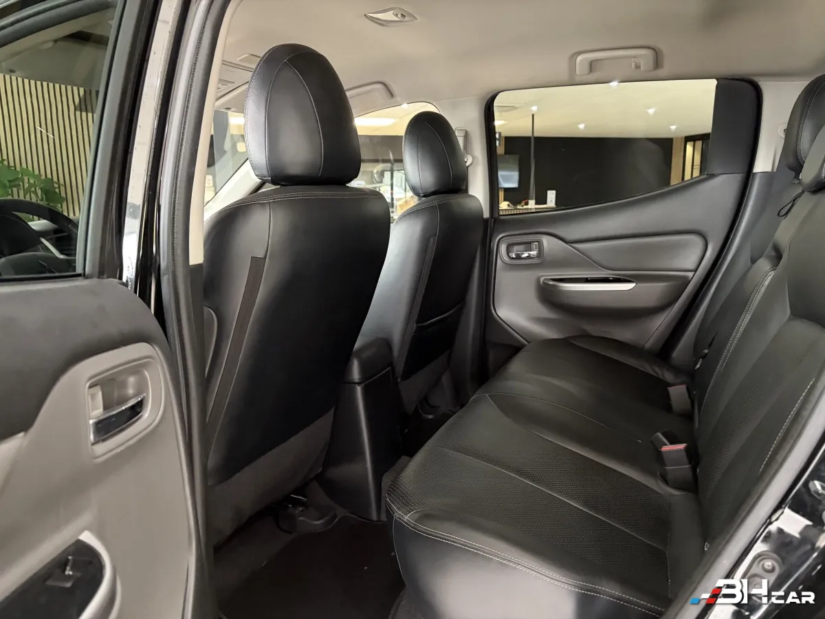 Mitsubishi L200 - photo 21