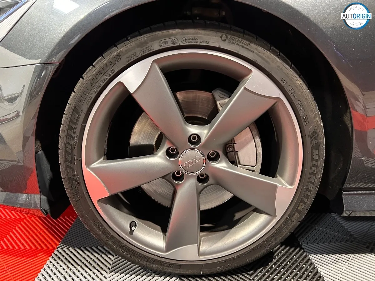 Audi A6 - photo 28